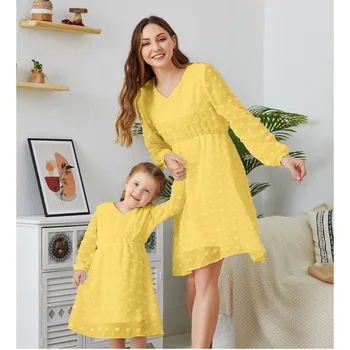 Летняя новая однотонная юбка, одинаковая одежда для мамы и дочки, платье принцессы, милые семейные наряды с длинными рукавами 