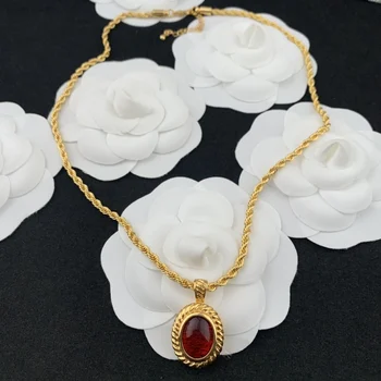 Элегантное легкое роскошное красное ожерелье с подвеской в дворцовом стиле высокого класса 2