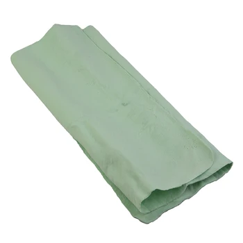 Это универсальное полотенце Можно использовать во многих местах, например, для домашнего использования, для сохранения одежды и волос сухими, для чистки стекла, масляного Пая. 13